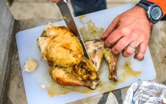 Keeping chicken moisture intact during grilled cooks
